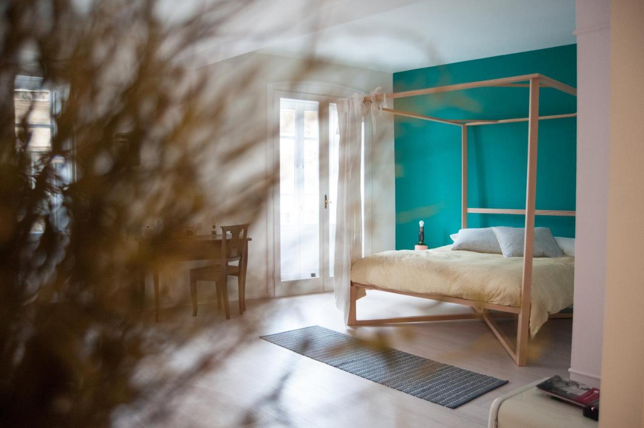 Casa Minu Santa Chiara Hotel Каляри Екстериор снимка