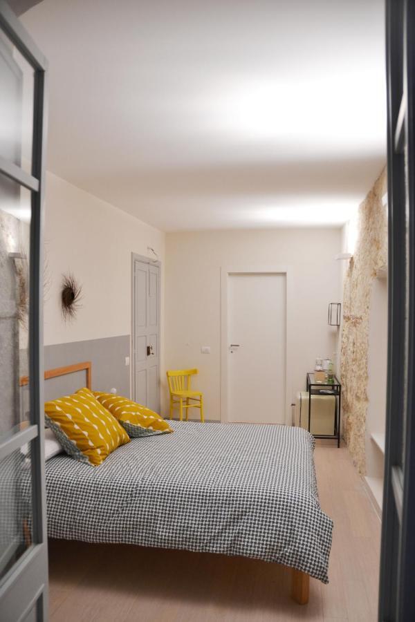 Casa Minu Santa Chiara Hotel Каляри Екстериор снимка