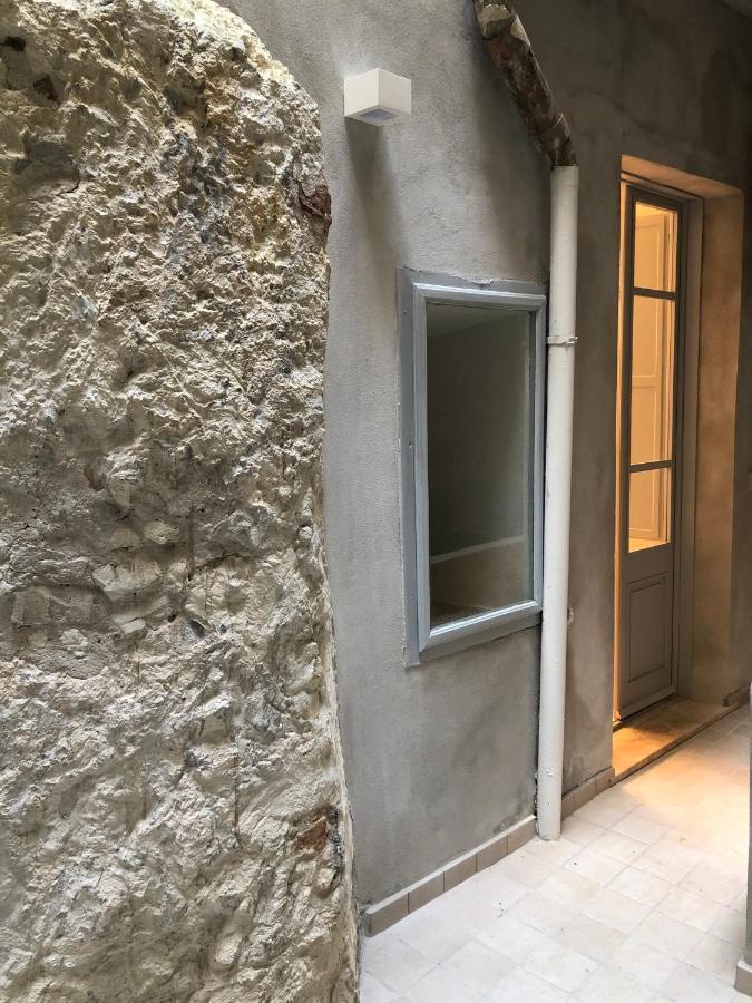 Casa Minu Santa Chiara Hotel Каляри Екстериор снимка